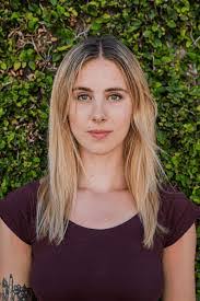 Elisabeth Duffy's Instagram, Twitter & Facebook