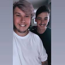 Anyone know of a trust worthy dog sitter to look after my dog for a night  and 2 days. Thanks in advance