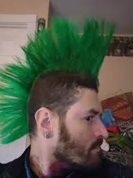 CONGRATS TO THE COUPLE THAT GOT ENGAGED DURING FLYLEAF!!!!