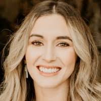 Jade Molina's Instagram, Twitter & Facebook