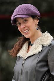 Walk Out Walk On: A Learning Journey into Communities Daring to Live the  Future Now: Wheatley, Margaret J., Frieze, Deborah, Wheatley, Margaret J.,  Frieze, Deborah: 9781520000893: Amazon.com: Books