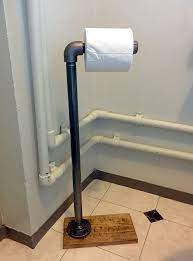 組み立てるだけ 鉄の配管で トイレットペーパーホルダー をdiyしてみた roomie ルーミー トイレットペーパーホルダー トイレットペーパーホルダー 手作り 配管家具