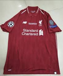 Promo maillot de foot fc liverpool domicile 2019 2020 thailandais pas cher a personnaliser avec flocage. Liverpool Home Champions League Uefa Final Match Shirt 2019 Next Day Delivery Maillot Idees De Maillot Maillot Mode Liverpool Home Shirts Mens Tops