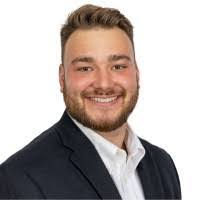 Mitch Hess's Instagram, Twitter & Facebook