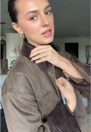 Love me a good zara find 🤎 #zarahaul #zarafinds #zarajacket #falltrends  #trenchcoat #falloutfits #styleinspo #outfitinspo