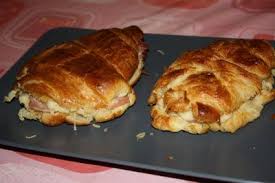 Recette Croissant Aux Jambon Et Fromage Fromage Saint Nectaire Croissant Au Jambon Recettes De Cuisine Faciles Jambon Et Fromage