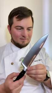 Cuidado con tus cuchillos: evita la corrosión por ácidos