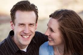 Heidi Roach's Instagram, Twitter & Facebook