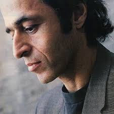 En fin d'année, sort le single la chanteuse de bal , chanson écrite et composée par goldman pour liane foly. Jean Jacques Goldman Et Fredericks Goldman Jones La Discographie Rock Fever