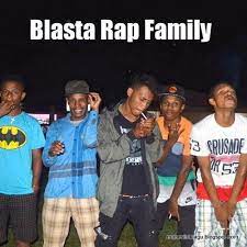Sampai oknum dong goyang su raba kiri dan juga kanan. Fresh Boy Feat Blasta Rap Family Turun Naik Oles Trus By Romeo Sr