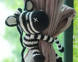 Zebra Rideau A Nouer A L Arriere Zebre De Coton Fil Crochet Amigurumi Crochet With Cotton Yarn Crochet Monkey Cotton Yarn