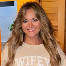 TOLEDO HAIR ARTIST• (@annamc__hairstylist) · Toledo, OH