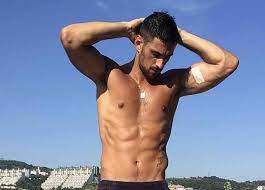 In passato non ha mai preso parte a nessun programma televisivo. Chi E Alessandro Tentatore Serena Temptation Island Vip Lavoro Ed Eta