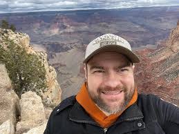 Ryan Kinion's Instagram, Twitter & Facebook