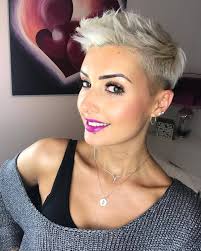 Undercut frauen lange haare, haare undercut, undercut frau kurz, frisur hochgesteckt, lockige frisuren, haar ideen, frisur ideen, unterschnitt frisuren, haare ab. 4 966 Likes 42 Comments Kurze Haare Kurzhaarfrisuren Damen On Instagram Kurzhaarfrisuren Schone Frisuren Kurze Haare Kurze Haare Frisur Ideen