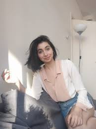My wife and i wanted to celebrate our wedding anniversary with a good meal so we went to an expensive italian restaurant in downtown lisbon. Why Do Men Dislike My New Short Hair Cut As A Woman