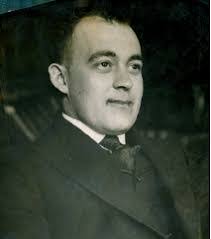 Joseph Ries's Instagram, Twitter & Facebook