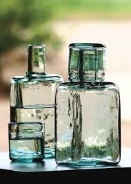 Bed Side Water Bottle W Glass Never Has Quenching A Late Night Thirst Ever Been So Stylish And Eco Fr Botellas Antiguas Botellas De Vidrio Vidrios Y Cristales