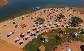 Maybe you would like to learn more about one of these? O Centro Centro Nautico Monsaraz Alqueva Restaurante Passeio De Barcos Actividades Nauticas Praia Fluvial Alentejo