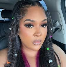 Ebony Grady's Instagram, Twitter & Facebook