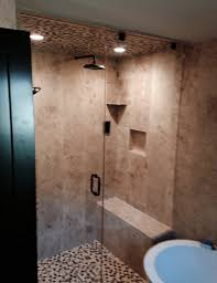 Custom shower & glass находится в wycliffe heights, modesto, california. Glass Graphics Examples Of Residential Custom Shower Doors Enclosures Glass Graphics