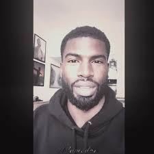 Josh Broderick's Instagram, Twitter & Facebook