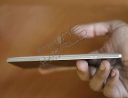 QMobile Noir E8 Review - PhoneWorld