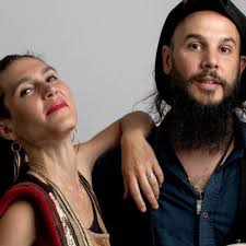 El grupo de la banda sonora de «La casa de papel»: «Aportamos caña a la  serie»