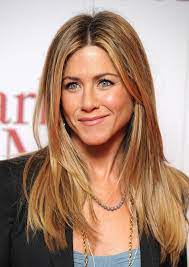 Think You Re The Only One Having A Bad Hair Day Jennifer Aniston The Hair Icon H Jennifer Aniston Hair Jennifer Aniston Pictures Jennifer Aniston Hair Color