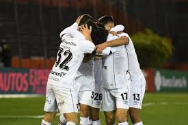 Ortiz's first club of his career was newell's old boys. Acr1lsypkt2hnm