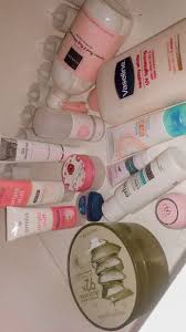At skin care by dermacenter™ your aesthetic self is our passion, which is why dermacenter™ offers its clients exclusive specials and the most advanced treatments! Aesthetic Produk Makeup Produk Kecantikan Perawatan Kulit