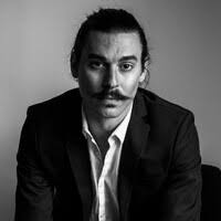 100+ Profile mit dem Suchbegriff „Bloom“