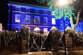 Our edit of diy halloween decorations that are actually rather stylish. Ghouls About Town Petra And Tamara Ecclestone Vie For Best Halloween Decorations As The Formula One Heiresses Daily Mail London News