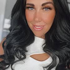 Top Celebrity Housekeeper Shares Her Secrets for Spotless Homes