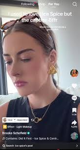 Brooke Diaz's Instagram, Twitter & Facebook