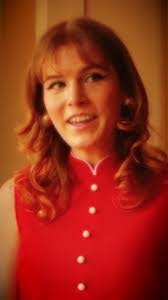 Ella Grant's Instagram, Twitter & Facebook