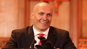 Oleksandr Usyk has no plans to retire if he defeats Tyson Fury once more