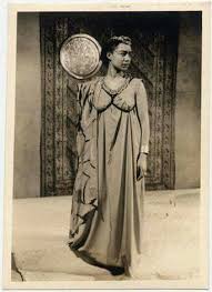 Dorothy Ateca As Medea In The 1940 Atlanta University Production Of Medea Of Euripides Greek Tragedy Greek Statue Statue