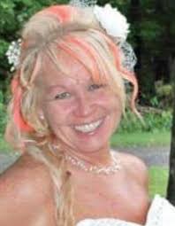 Tami Yost's Instagram, Twitter & Facebook