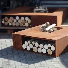 Brasero Design Avec Rangement En Acier Corten Compŏsĭtus Artisanal Et Fabrique En France Par Agtrema Acier Corten Brasero Design Feu De Bois