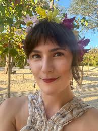 Happy first day of summer! In my mind, I'm