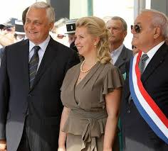 Svetlana medvedeva congratulates lyudmila zykina. Russian First Lady Svetlana Medvedeva Travels Often With The President The Mendeleyev Journal Live From Moscow