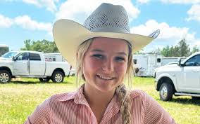 Mitchell finds new partner, qualifies for national competitions