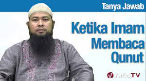 Konsultasi Syariah Sikap Makmum Ketika Imam Membaca Qunut Ustadz Arif Hidayatullah Youtube