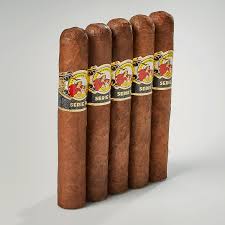 On la gloria cubana serie r natural. La Gloria Cubana Serie R Cigars Online From Cigar Com