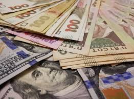 Dollar I Evro V Obmennikah Prodolzhayut Padat V Cene Kurs Valyut V Ponedelnik
