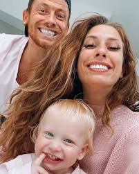 Find the best offers for cottages detached village essex. Stacey Solomon And Joe Swash Name New House After Son Rex Calling It Pickle Cottage Aktuelle Boulevard Nachrichten Und Fotogalerien Zu Stars Sternchen