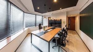 These spaces are equipped for large teams and provide equal access as meeting participants gather around the table. 20 Creative And Unique Small Office Design Interiorsherpa