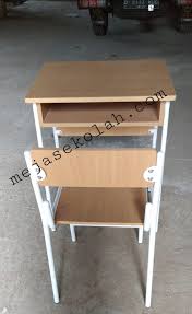 Model meja dan kursi cafe yang kami kerjakan sesuai permintaan (custom) jadi bagi anda yang mempunyai desain atau gambar meja cafe sendiri bisa kami kerjakan.harga meja kursi cafe satu set di bengkel kami sangat lah ekonomis,dan bisa anda buktikan sendiri dengan langsung menghubungi. Jual Meja Kursi Sekolah Model Modern Rangka Besi Jakarta
