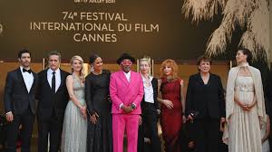 Le festival de cannes touche à sa fin ce samedi 17 juillet 2021. Cannes Film Festival 2021 Meet The Five Women On The Jury Panel
